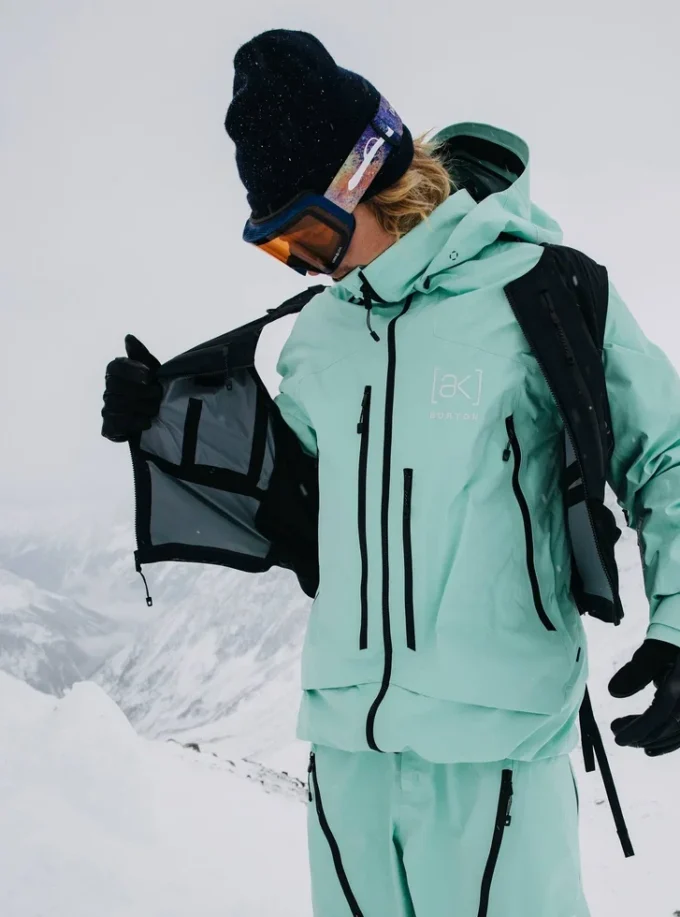 Burton [ak]® Dispatcher 13L Vest Pack