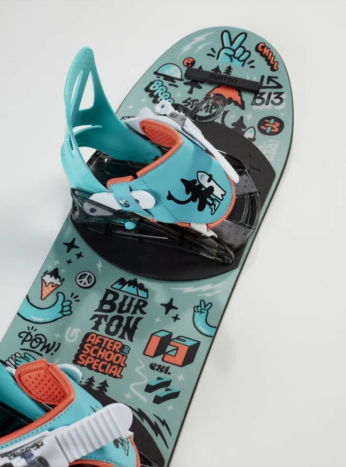 Ensemble snowboard et fixations Burton After School Special pour enfants Ensemble snowboard et fixations Burton After School Special pour enfants