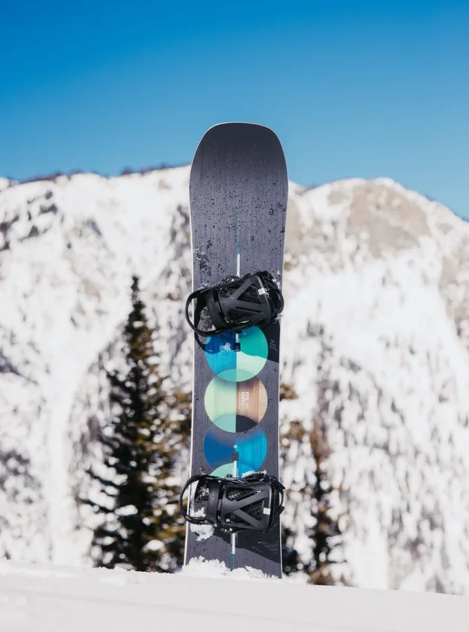 Snowboard Burton Custom Camber pour homme (2e qualité)