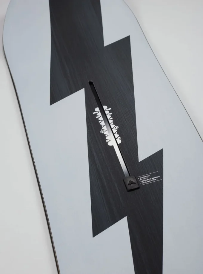 Snowboard Burton Custom Flying V pour hommes