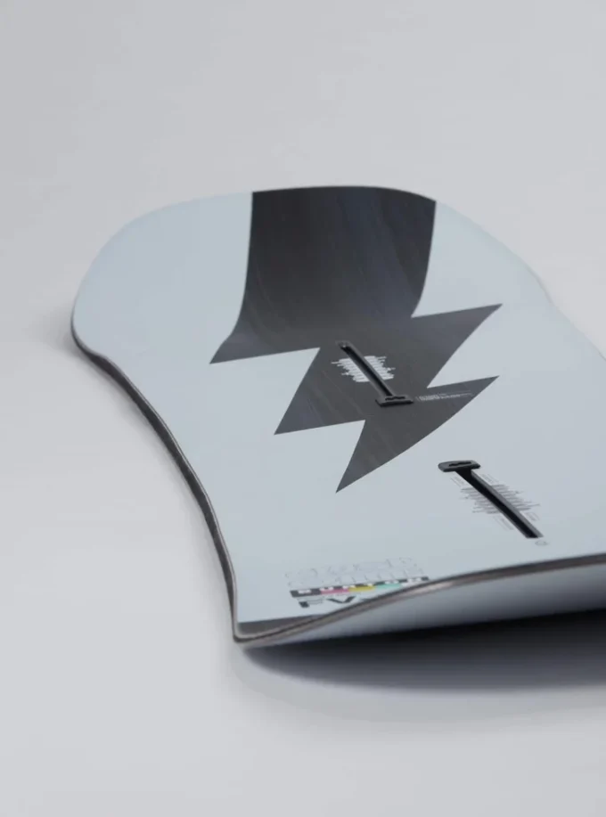 Snowboard Burton Custom Flying V pour hommes