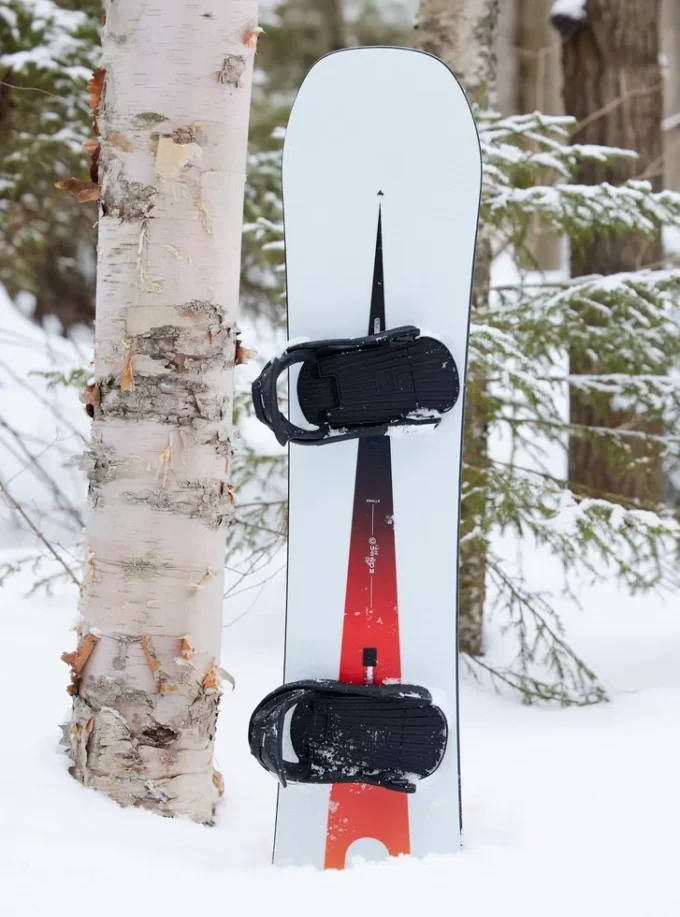 Snowboard Burton Custom Smalls Camber pour enfants