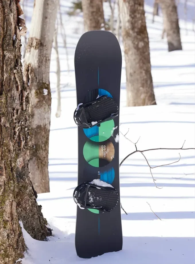 Snowboard Burton Custom Smalls Camber pour enfants