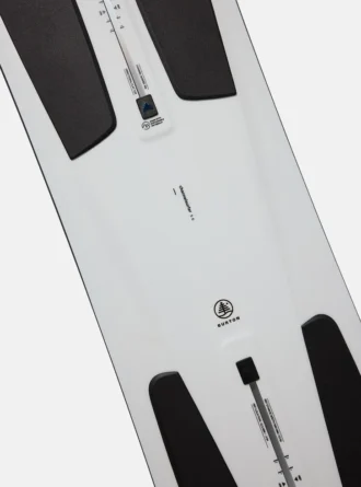 Snowboard Burton Family Tree 3D Channel Surfer Flat Top