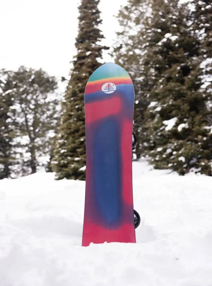 Snowboard Burton Family Tree 3D Channel Surfer Flat Top