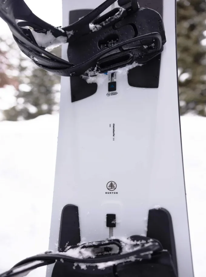 Snowboard Burton Family Tree 3D Channel Surfer Flat Top