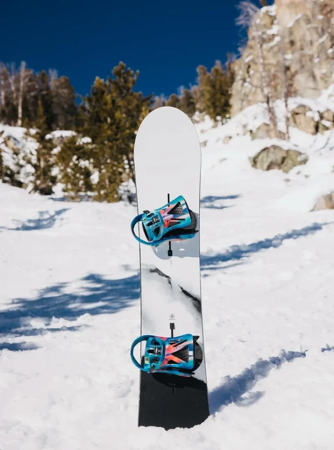 Snowboard Burton Family Tree Gril Master Camber