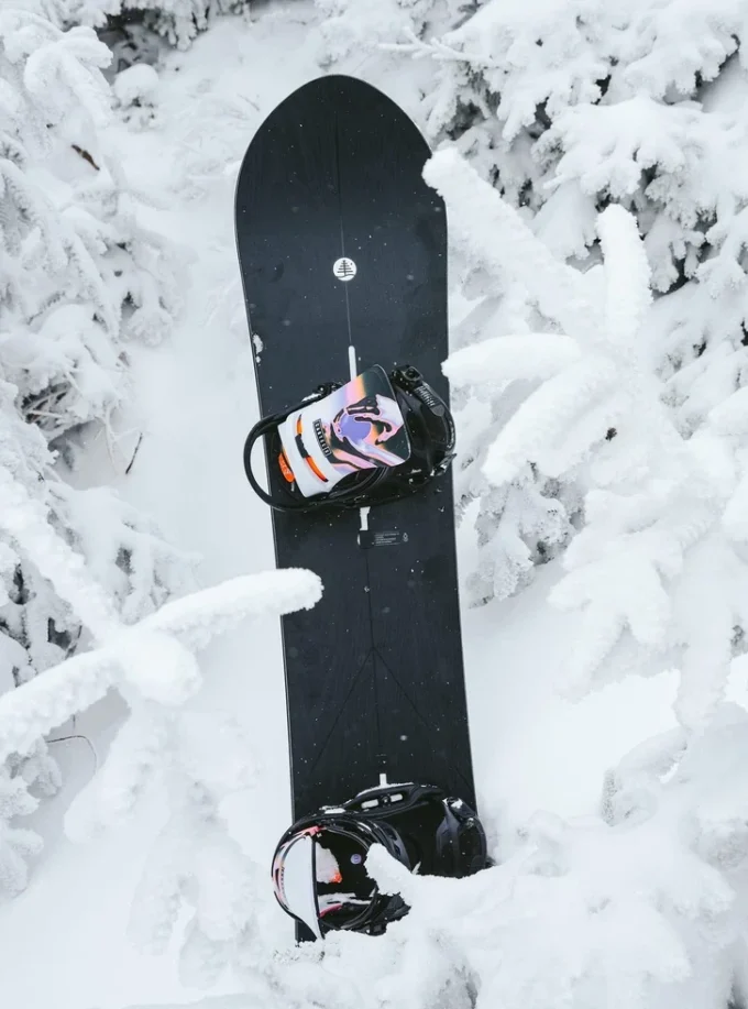 Snowboard Burton Family Tree Mystery Juice Wagon Camber