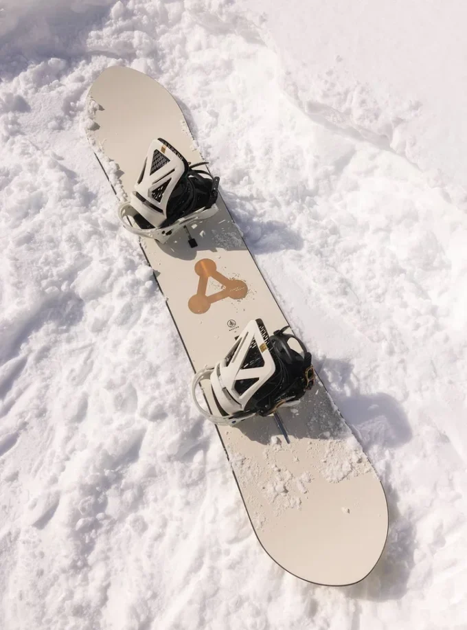 Snowboard Burton Family Tree Power Wagon Camber Snowboard Burton Family Tree Power Wagon Camber
