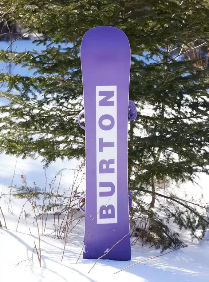 Snowboard Burton Hideaway Flat Top pour femmes