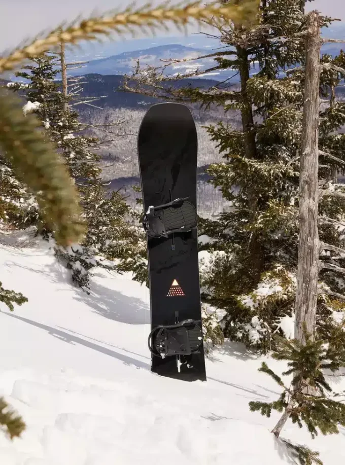 Snowboard Burton Mystery Hometown Hero Camber