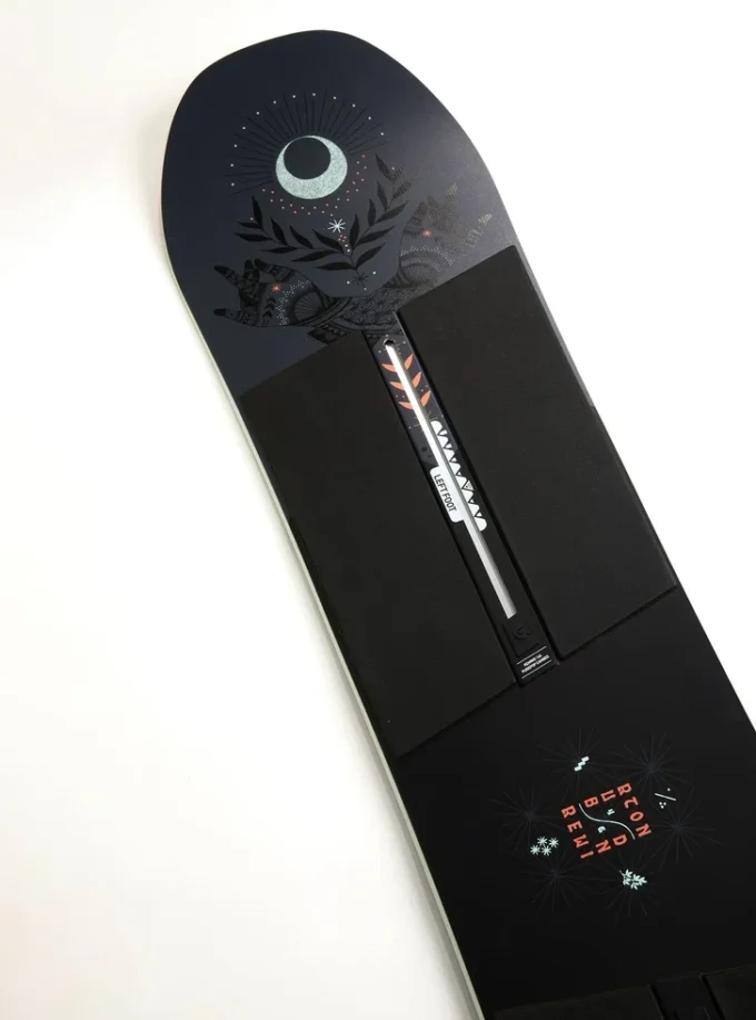Snowboard Burton Rewind Camber pour femmes