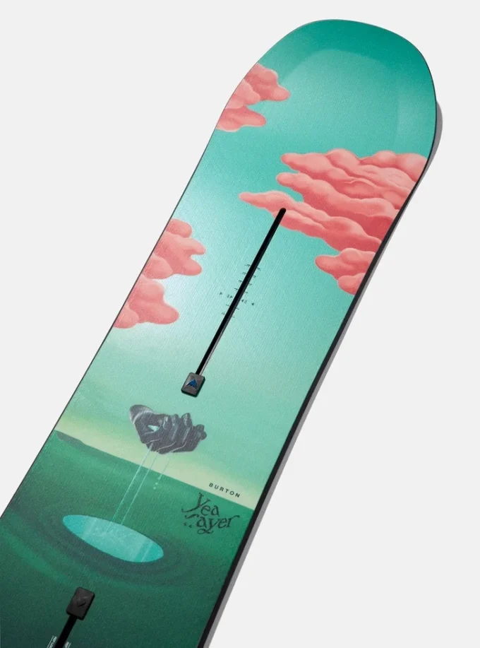 Snowboard Burton Yeasayer Camber pour femmes Snowboard Burton Yeasayer Camber pour femmes