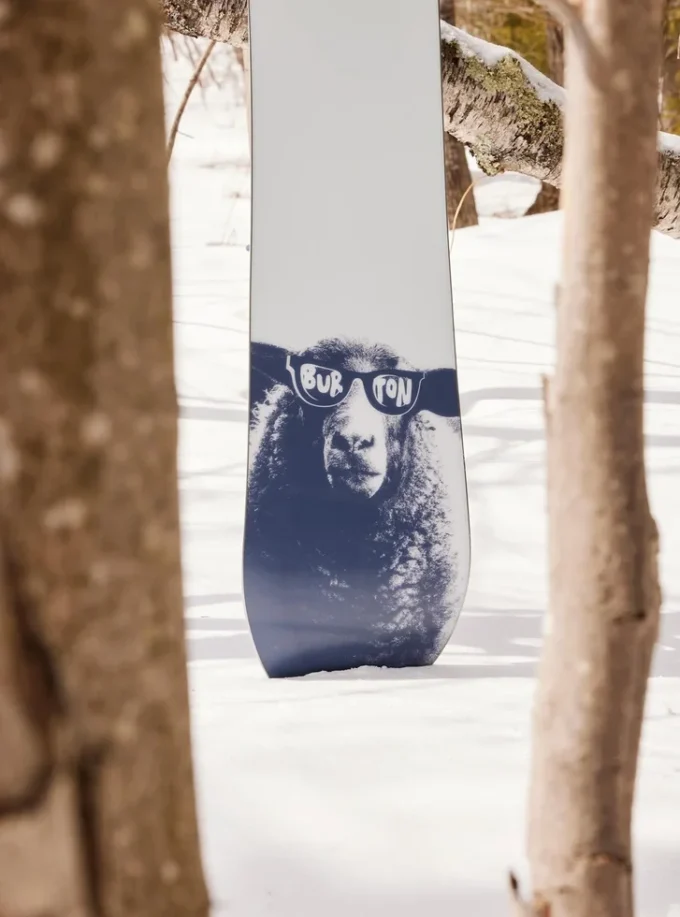 Snowboard Burton Yeasayer Flying V pour femmes
