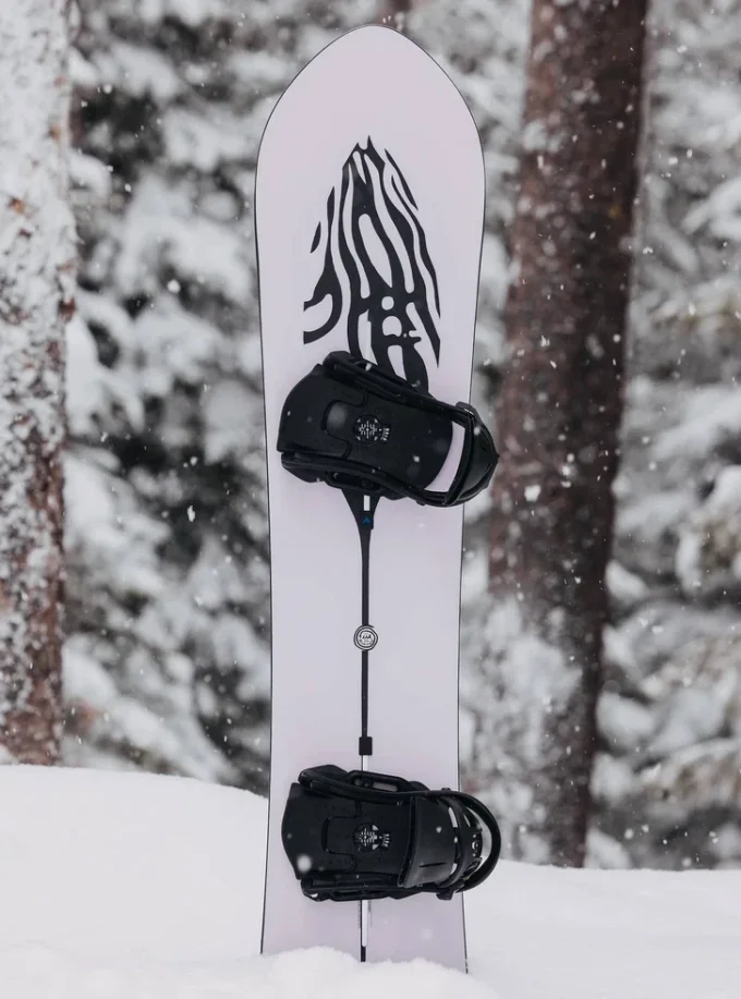 Snowboard directionnel Burton 3D Fish Flat Top Snowboard directionnel Burton 3D Fish Flat Top